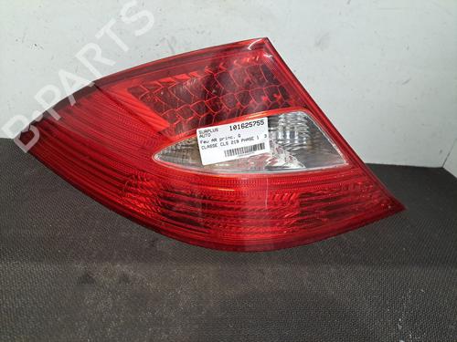 Used Left taillight MERCEDES-BENZ CLS (C219) CLS 320 CDI (219.322) (224 hp) 28395811