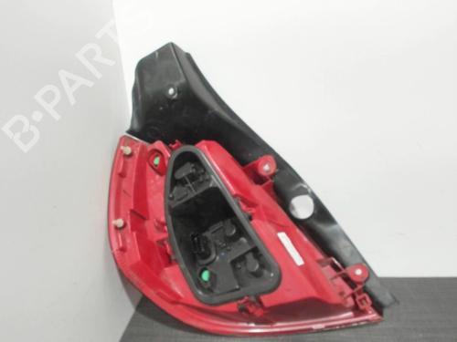 Used Right taillight RENAULT CLIO III (BR0/1, CR0/1) 1.5 dCi (C/BR0G, C/BR1G) (68 hp) 28410949