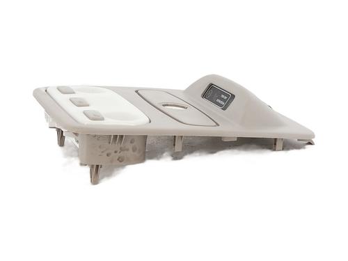 Interior roof light RENAULT CAPTUR I (J5_, H5_) 1.5 dCi 90 (J5N4, J5M5, J5MW, J5M6, J5AL, J5AJ) | BP32410952I8