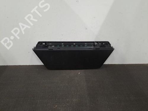Used Third brake light RENAULT LAGUNA III (BT0/1) 2.0 dCi (BT0M, BT0N, BT0S, BT19, BT1F) (173 hp) 28401893