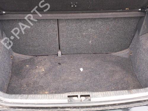 Left taillight VW POLO IV (9N_, 9A_) 1.2 12V | BP28402775C34 