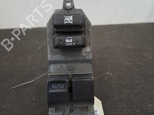 Interrupteur de vitre avant gauche TOYOTA YARIS (_P9_) 1.0 VVT-i (KSP90_, KSP90R) (69 hp) 28392106