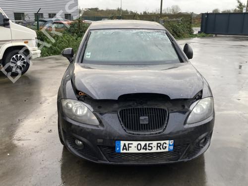 Right headlight SEAT LEON (1P1) 1.9 TDI | BP28392359C29