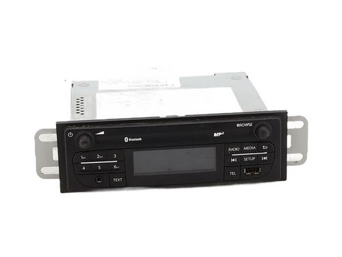 Used Radio RENAULT TRAFIC III Van (FG_) 1.6 dCi 115 (FGMD) (116 hp) 31300731