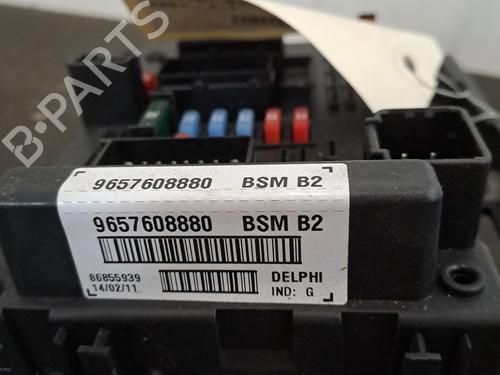Fuse box PEUGEOT 206+ (2L_, 2M_) 1.1 | BP28392232E1 - Image 3