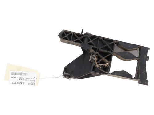 Used Right headlight support Right headlight support AUDI A6 C7 Avant (4G5, 4GD) 3.0 TDI (204 hp) 34519280 34519280