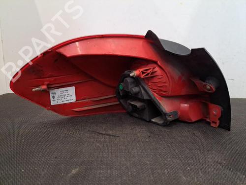 Used Right taillight RENAULT CLIO III Grandtour (KR0/1_) 1.5 dCi (KR0F) (86 hp) 28404710