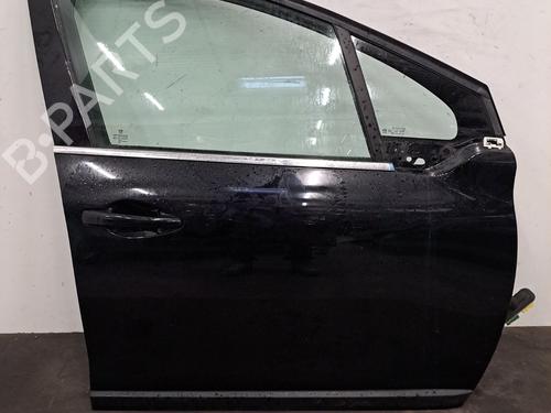 dr-hjre-fortil-peugeot-2008-i-cu_-2013-32187795 main image