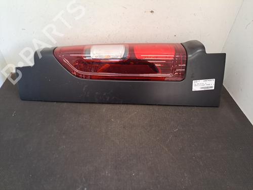 Venstre baglygte RENAULT TRAFIC III Van (FG_) 2.0 dCi 110 (FGMW) (110 hp) 31586636