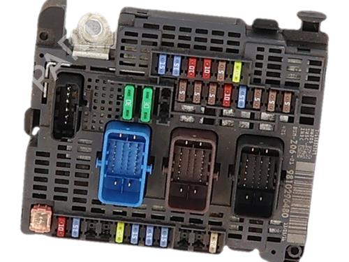 Fuse box PEUGEOT 508 I (8D_) 1.6 BlueHDi 120 | BP37190393E1 - Image 4