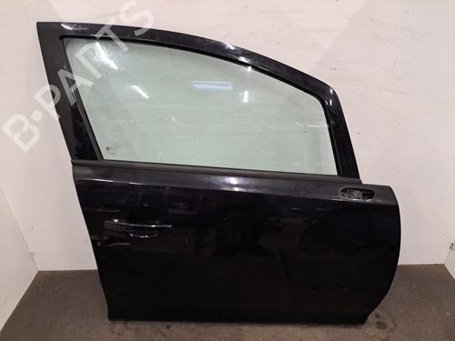 Used Right front door OPEL CORSA D (S07) 1.2 LPG (L08, L68) (80 hp) 30819545