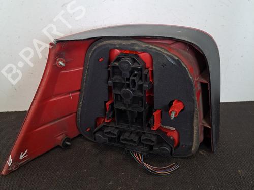 Right taillight VW GOLF IV (1J1) 1.9 SDI | BP28400801C35