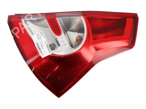 right-taillight-dacia-sandero-2008-32696754 main image