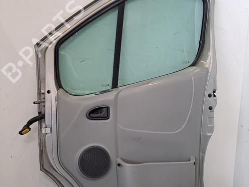 dr-hjre-fortil-renault-trafic-ii-van-fl-2001-38986302 main image