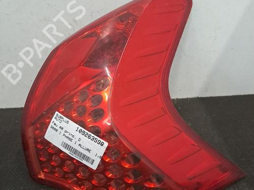 Used Right taillight PEUGEOT 3008 I MPV (0U_) 1.6 HDi (114 hp) 28403127