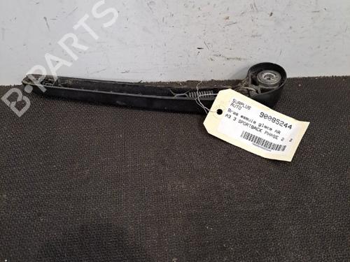 Used Rear windshield wiper arm AUDI A3 Sportback (8VA, 8VF) 2.0 TDI (150 hp) 28409835