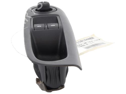 Used Left front window switch Left front window switch RENAULT CLIO II (BB_, CB_) 1.2 (BB0A, BB0F, BB10, BB1K, BB28, BB2D, BB2H, CB0A,... (58 hp) 31160859 31160859