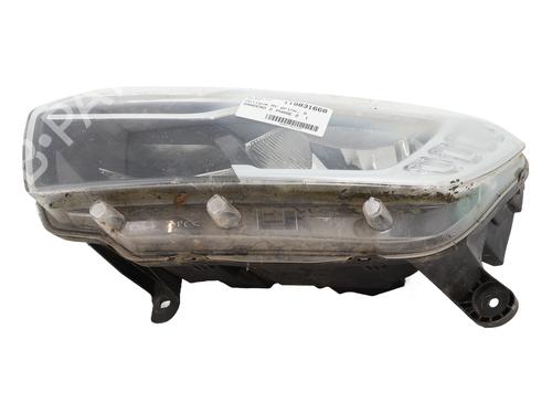 Used Left headlight DACIA SANDERO II 1.0 SCe 75 (B8JC, B8JD, B8NC) (73 hp) 31976029