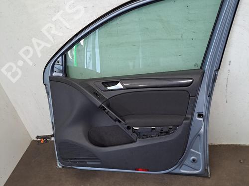Used Right front door Right front door 37453048 37453048