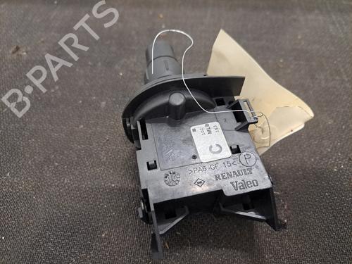 Switch RENAULT GRAND SCÉNIC II (JM0/1_) 2.0 dCi (JM1K) | BP28409138I30