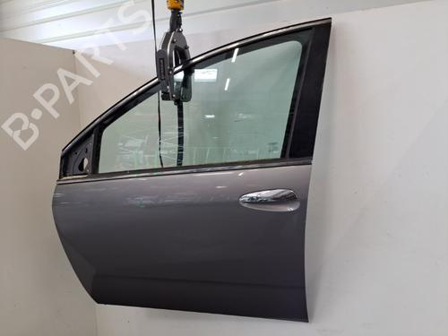 Used Left front door Left front door 28409875 28409875