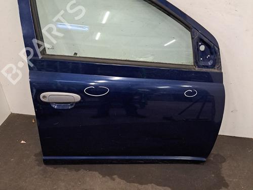 Used Right front door TOYOTA YARIS (_P1_) 1.3 (SCP12_, SCP13_, SCP12R, SCP13R) (87 hp) 31572584