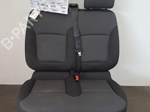 Used Right front seat RENAULT TRAFIC III Van (FG_) 2.0 dCi 110 (FGMW) (110 hp) 28397436