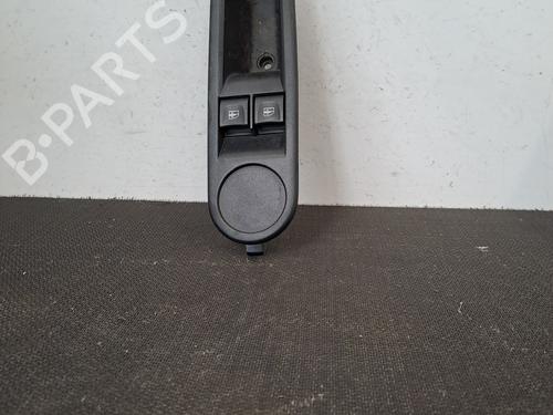 Used Left front window switch RENAULT TWINGO III (BCM_, BCA_) 1.0 SCe 70 (71 hp) 28389462