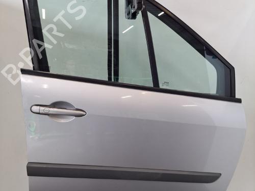 Used Right front door RENAULT SCÉNIC II (JM0/1_) 1.5 dCi (JM1E, JM16) (106 hp) 28409639