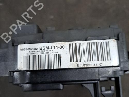 Fuse box CITROËN C4 Coupe (LA_) 1.6 HDi | BP30171610E1