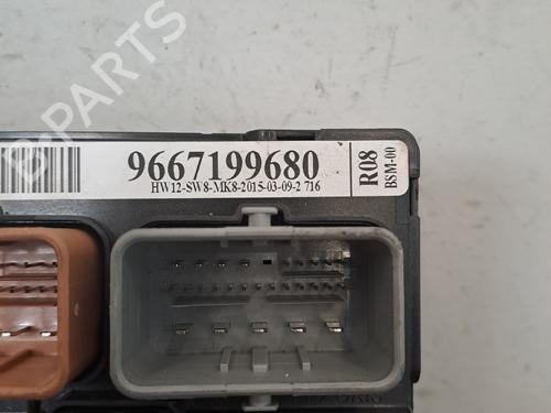 Fuse box CITROËN C3 Picasso (SH_) 1.6 HDI 90 | BP28389420E1