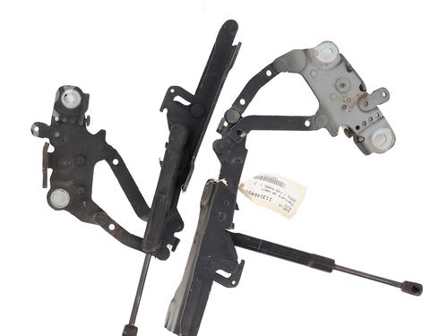 hingedoor-check-strap-bmw-1-f20-2011-2012-2013-2014-2015-2016-2017-2018-2019-36545553 main image