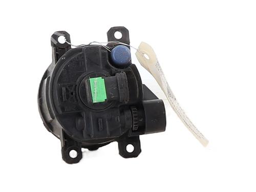 left-front-fog-light-citroen-c4-picasso-ii-2013-33476068 main image