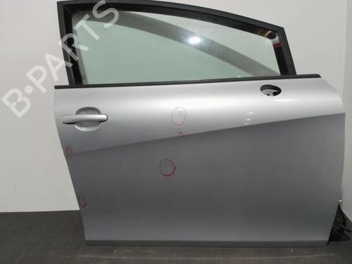 Used Right front door SEAT LEON (1P1) 1.9 TDI (105 hp) 28405718