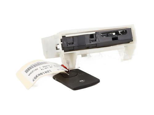 Lector de tarjetas RENAULT CAPTUR I (J5_, H5_) 1.5 dCi 90 (J5N4, J5M5, J5MW, J5M6, J5AL, J5AJ) (90 hp) 32413251