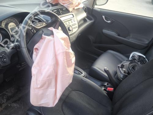 Brugte HONDA JAZZ III (GE_, GG_, GP_, ZA_) 1.3 HYBRID (GP1) (102 hp) 4414883