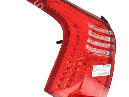 Venstre baglygte PEUGEOT 5008 (0U_, 0E_) 1.6 BlueHDi 120 (120 hp) 32524151