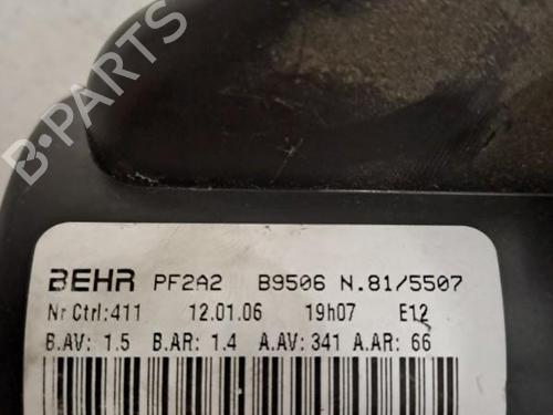 Used Heater blower motor Heater blower motor PEUGEOT 307 CC (3B) 2.0 16V (140 hp) 28401614 28401614