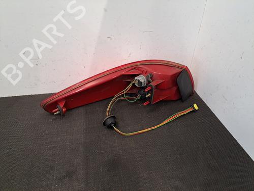Used Right taillight Right taillight PEUGEOT 607 (9D, 9U) 2.2 HDi (133 hp) 28391211 28391211