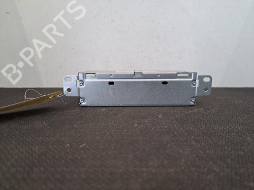 Used Radio Radio PEUGEOT 308 II (LB_, LP_, LW_, LH_, L3_) 1.2 THP 110 (110 hp) 28394912 28394912