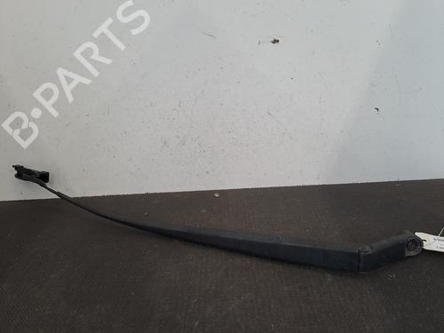 Vindrute viskerarm TOYOTA AURIS (_E15_) 2.0 D-4D (ADE150_, ADE150R) (126 hp) 30096068