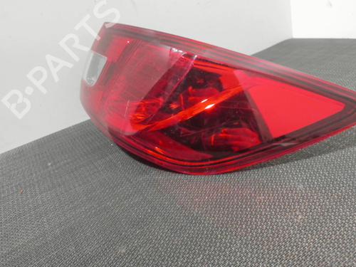 right-taillight-renault-clio-iv-bh_-2012-2013-2014-2015-2016-2017-2018-2019-2020-2021-28399610 main image