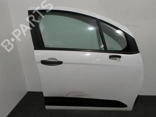 Używane Drzwi przednie prawe CITROËN C3 II (SC_) 1.4 HDi 70 (SC8HZC, SC8HR0, SC8HP4) (68 hp) 28400037