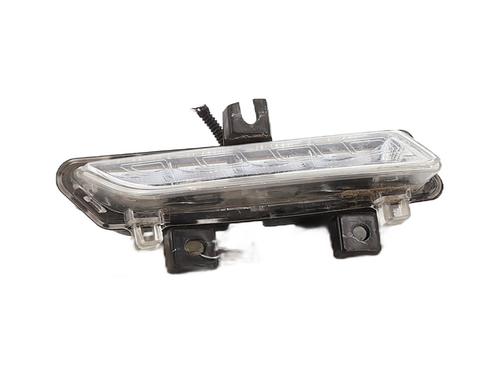 left-daytime-light-renault-captur-i-j5_-h5_-2013-32423991 main image