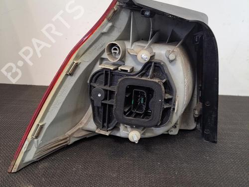 Højre baglygte VW GOLF V (1K1) 1.9 TDI (105 hp) 28408335
