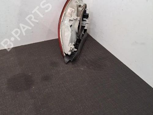 Used Right tailgate light Right tailgate light PEUGEOT 2008 I (CU_) 1.2 THP 110 / PureTech 110 (110 hp) 28401746 28401746