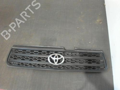 Grill TOYOTA RAV 4 II (_A2_) 2.0 D 4WD (CLA20_, CLA21_, CLA20R, CLA21R) (116 hp) 28394373