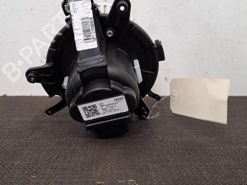 Heater blower motor PEUGEOT 3008 II SUV (MC_, MR_, MJ_, M4_) 1.5 BlueHDi 130 | BP28393386M62 