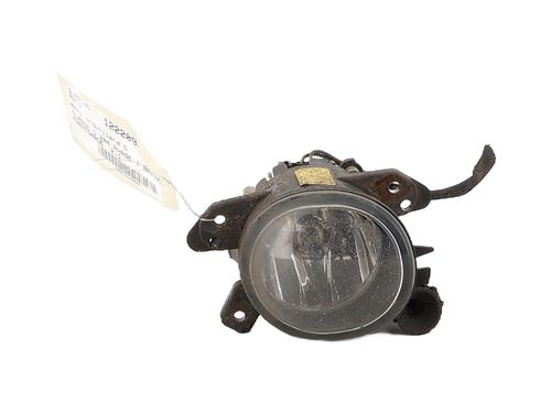 left-front-fog-light-mercedes-benz-c-class-t-model-s204-2007-2008-2009-2010-2011-2012-2013-2014-32980974 main image