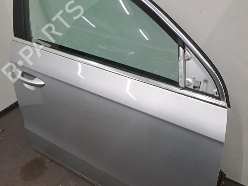 Right front door VW PASSAT B7 Variant (365) 1.6 TDI | BP30169236C3